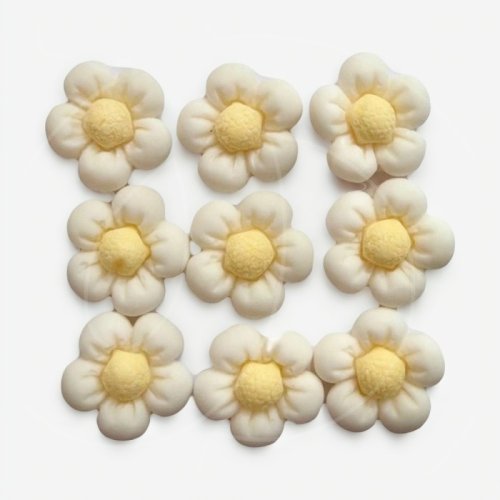 Фигурка из шоколадной глазури "Цветочки выпуклые белые" 9 шт ФГ0215